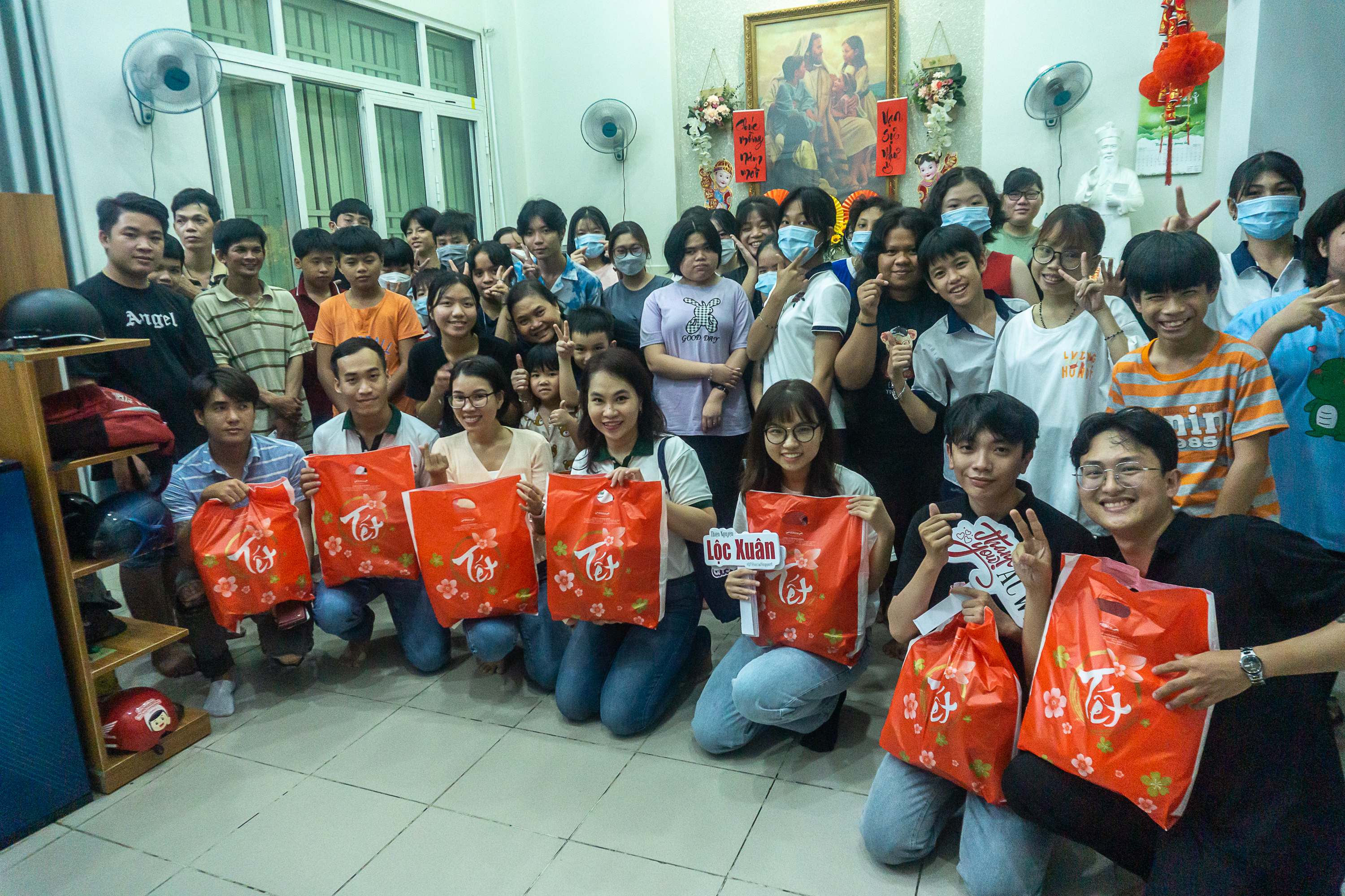 Hoạt động thiện nguyện QTS Việt Nam