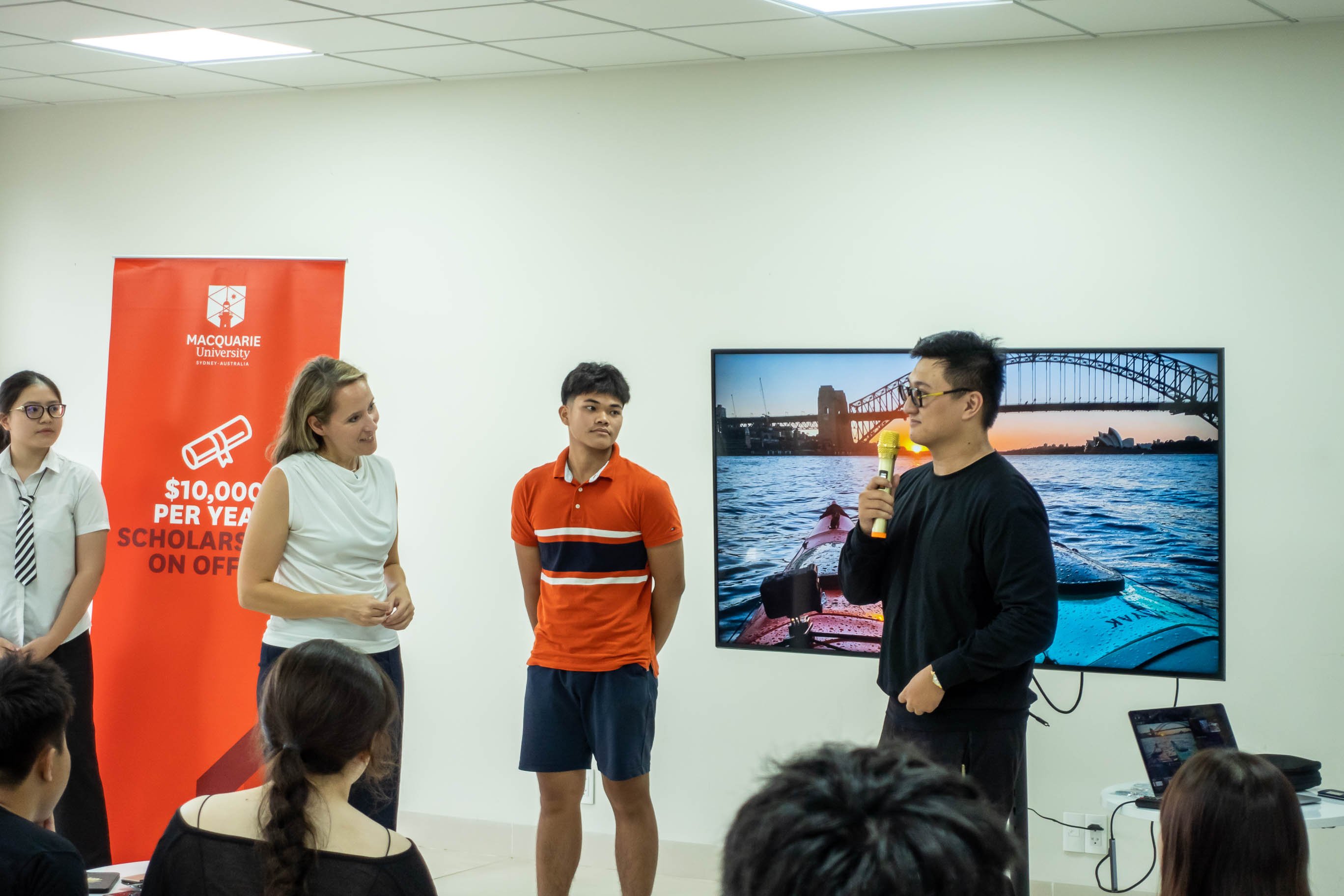 Sự kiện giao lưu cùng đại diện trường đại học Macquarie